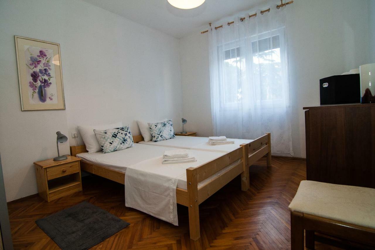 New Renovated Apartment 15 Min From Beach On Foot PUY 외부 사진