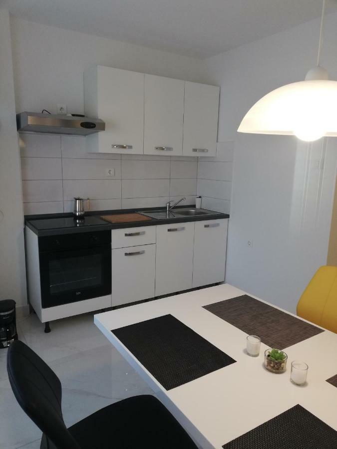 New Renovated Apartment 15 Min From Beach On Foot PUY 외부 사진